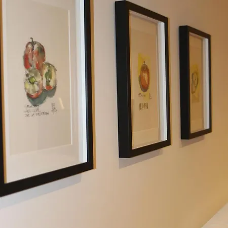 Im Zentrum Von בית אירוח *